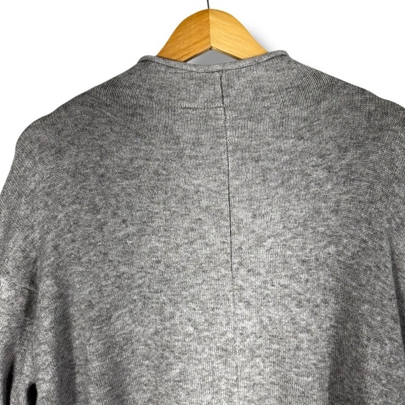 Anthropologie Moth Saskia Rolled Neck Tunic Sweater, Light Grey, Size Large - Picture 12 of 14